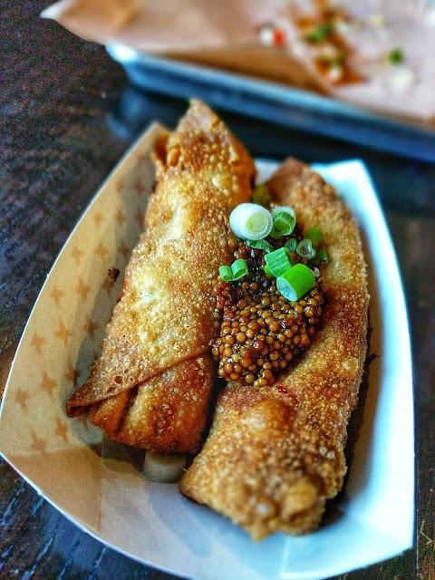 Izzy's BBQ Smokehouse